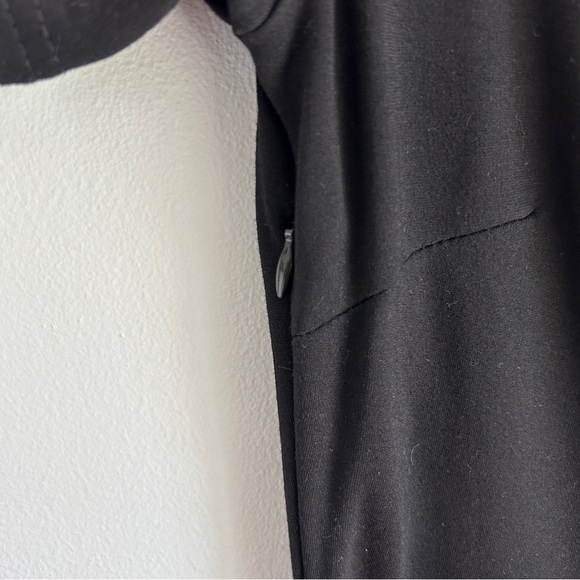 Sarin Matthews Black Cap Sleeve Dress Medium - Picture 5 of 6